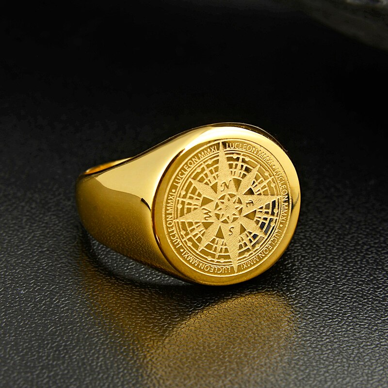 Men's Simple Compass Patterned Ring
