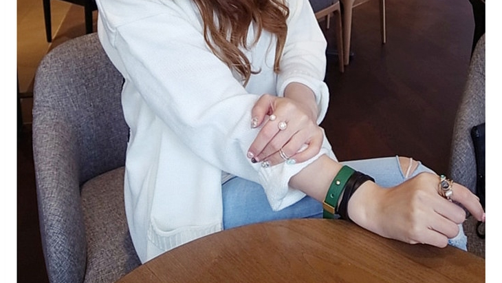 Stylish Fashion Big Pearl Adjustable Rings For Women