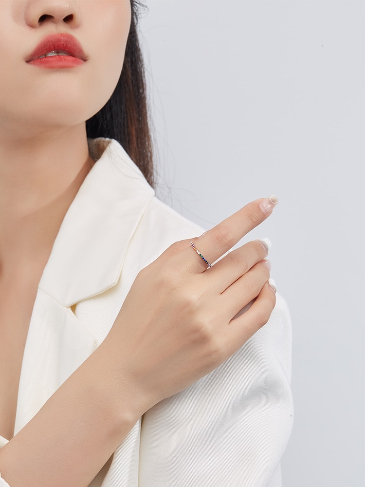 Women's Rainbow Color Finger Ring